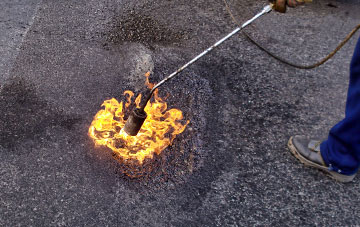 Queen Dart flat roofing repairs